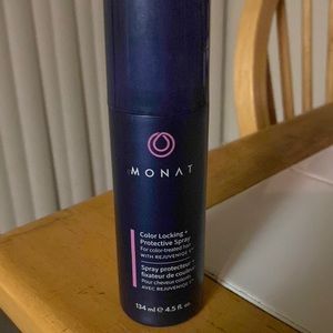 Color Locking Protective Spray